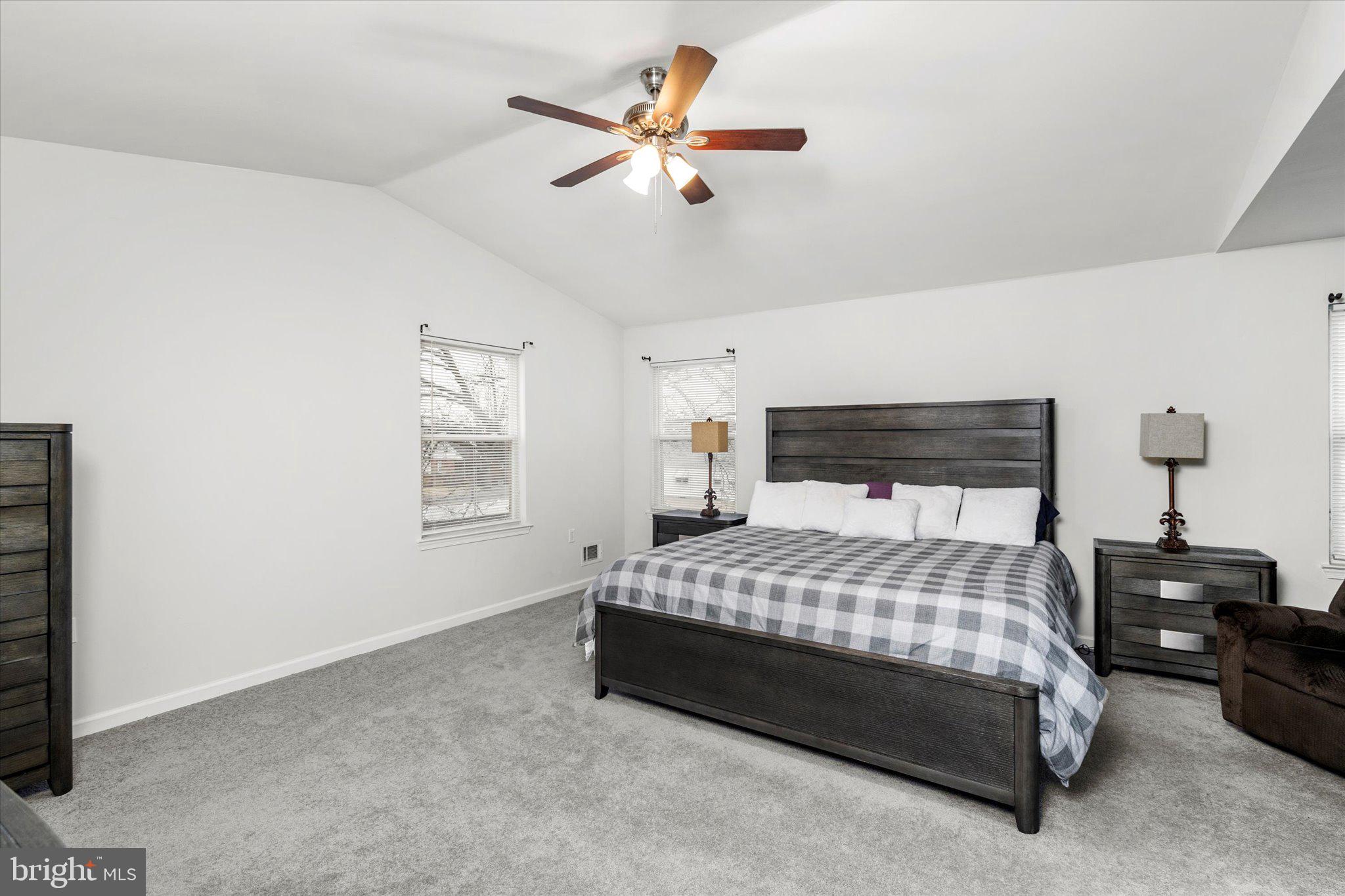 507 Heulings Avenue Riverside, NJ 08075 - Photo 16 of 30 Primary Bedroom