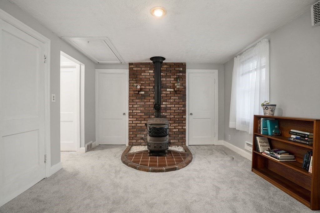 5 Gabriel Road Sharon, MA 02067 - Photo 5 of 15 Gallery Image 5