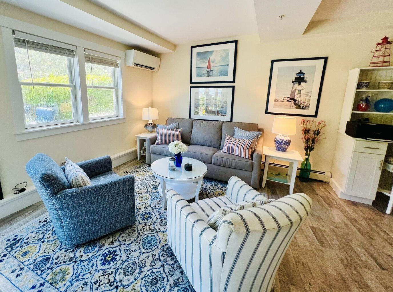 55 Israel Head Road, Unit 105 Ogunquit, ME 03907 - Photo 11 of 29 Living