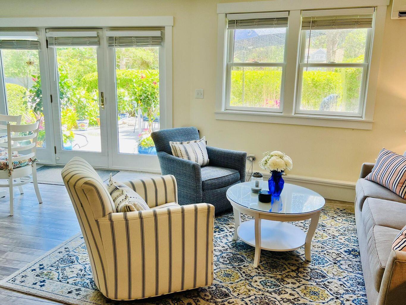 55 Israel Head Road, Unit 105 Ogunquit, ME 03907 - Photo 10 of 29 Living Room