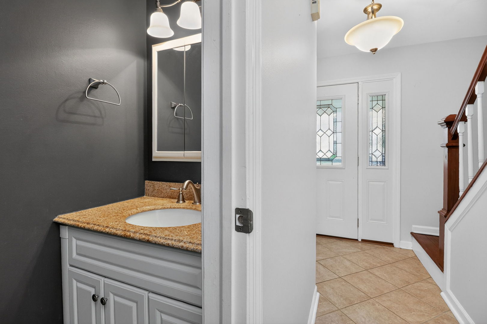 30W251 Mack Road Warrenville, IL 60555 - Photo 9 of 21