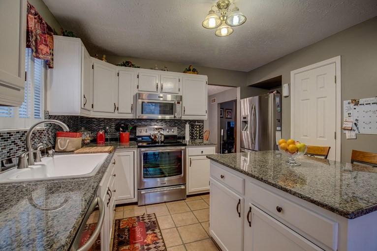 1107 Brigade Road Independence, KY 41051 - Photo 6 of 15 Gallery Image 6