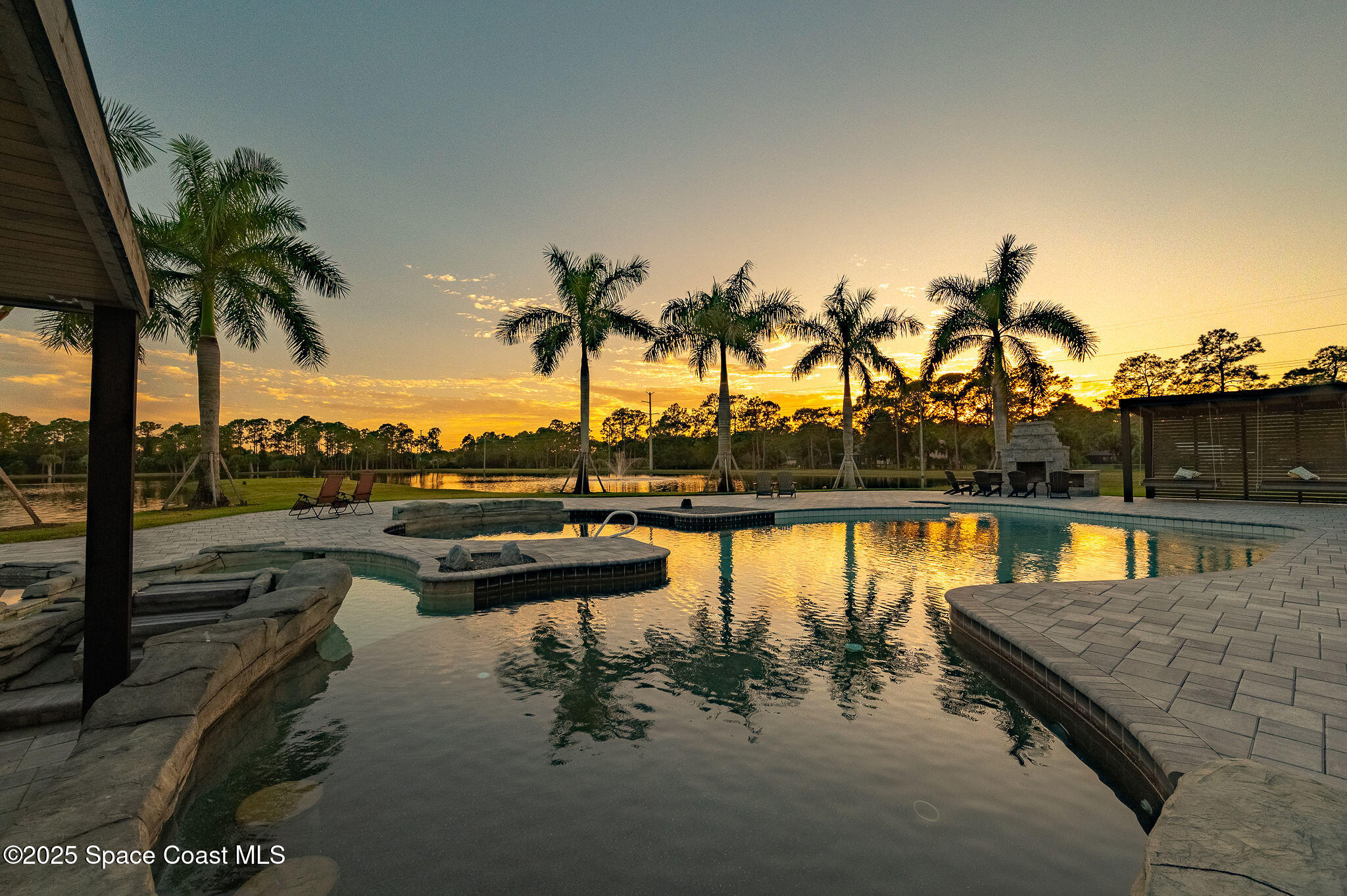 4236 Hield Road Northwest Palm Bay, FL 32907 - Photo 11 of 106 JCZ_8510-HDR