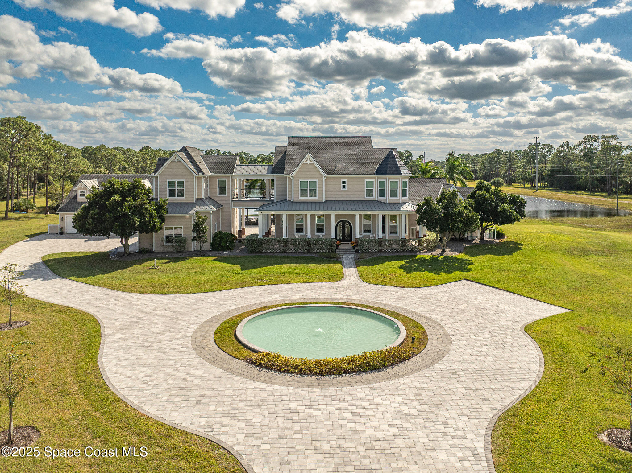 4236 Hield Road Northwest Palm Bay, FL 32907 - Photo 6 of 106 JCP_LLC4346