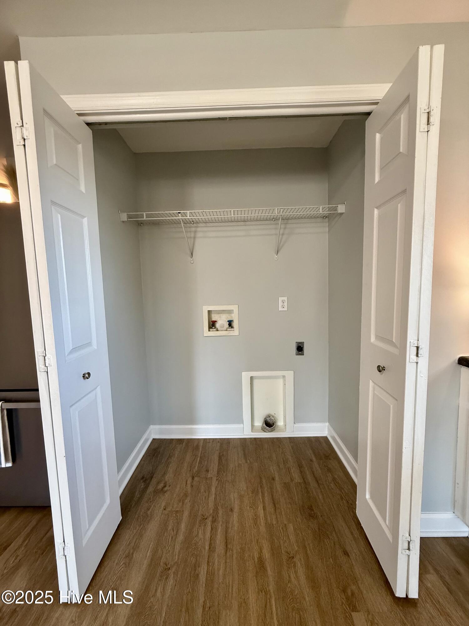 48 1st Street Chocowinity, NC 27817 - Photo 21 of 37 Laundry Closet