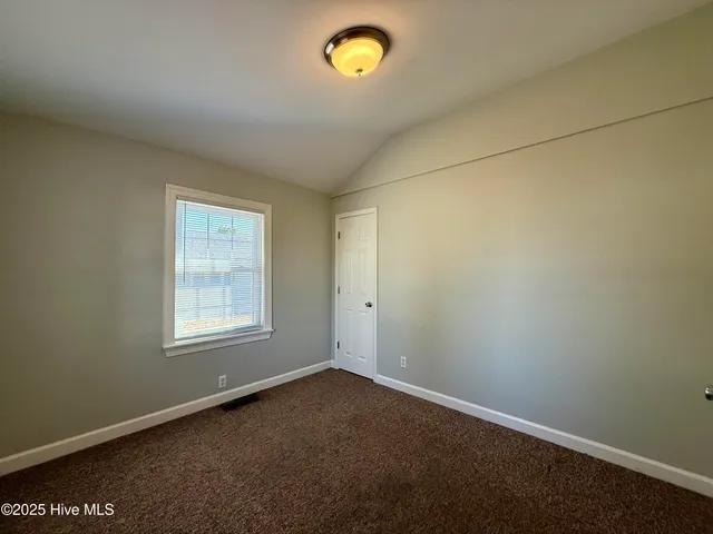 $154,900 | 48 1st Street, Chocowinity, NC 27817