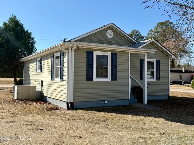 $154,900 | 48 1st Street, Chocowinity, NC 27817