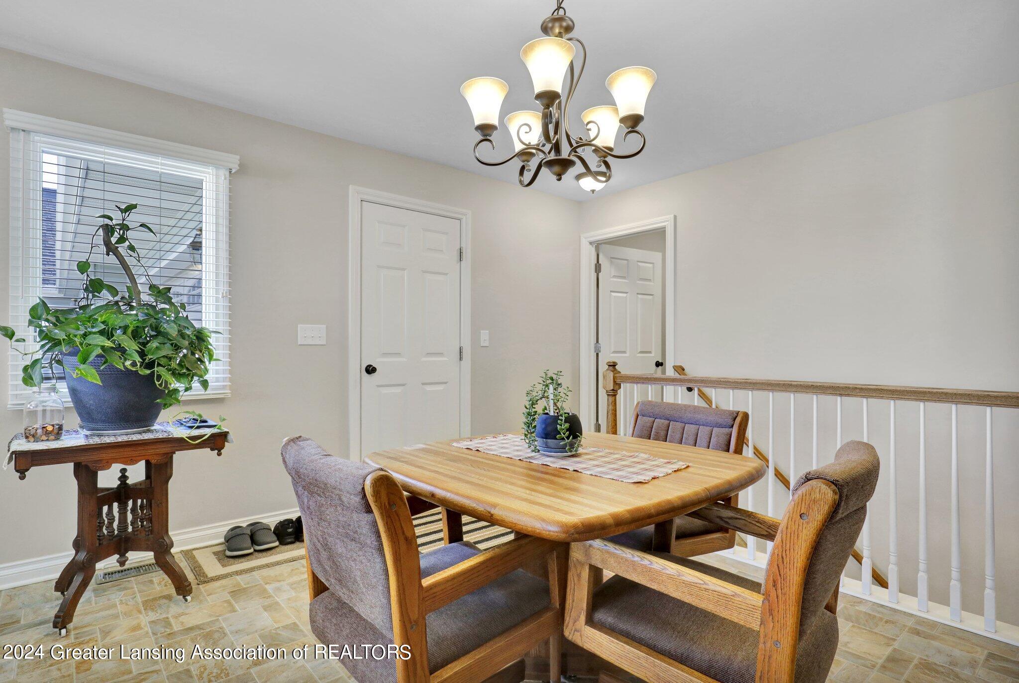 11469 Windmill Pointe, Unit 43 Clio, MI 48420 - Photo 14 of 29 22-web-or-mls-Open Ended Media-22 (3)