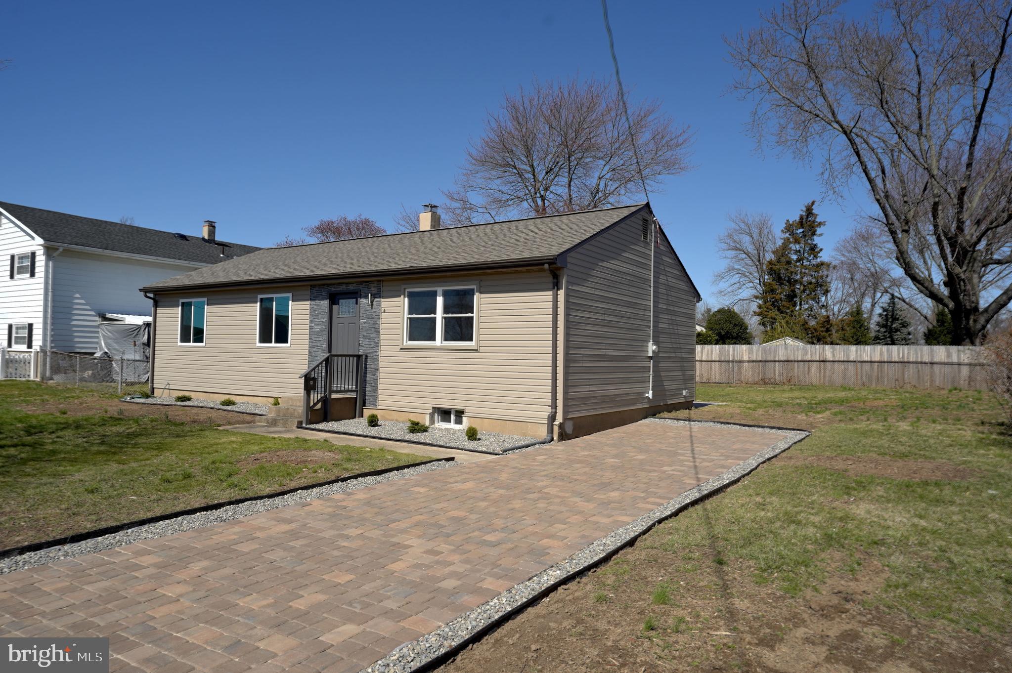 4 Rugby Way Trenton, NJ 08620 - Photo 2 of 32