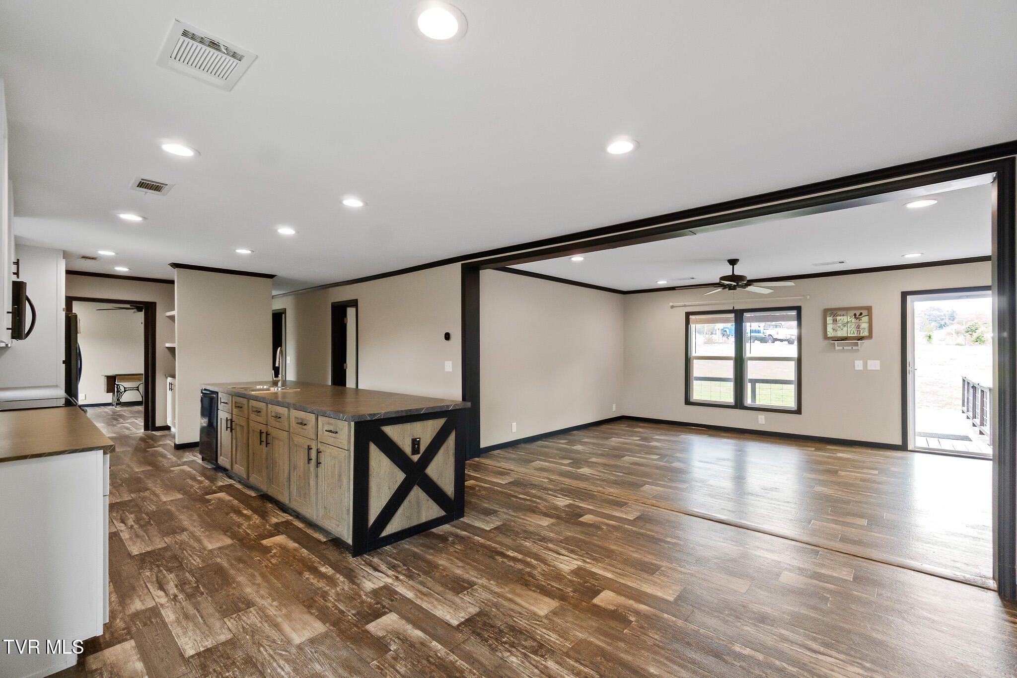 2551 Cedar Creek Road Russellville, TN 37860 - Photo 11 of 61 DSC08321