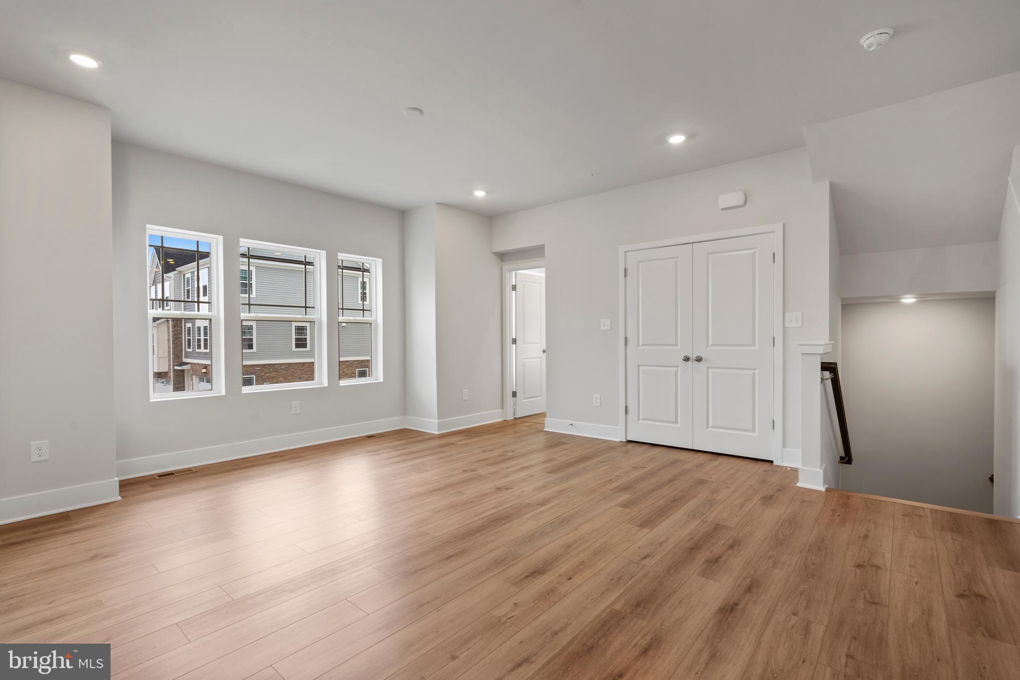 330 Sweetbay Road Essex, MD 21221 - Photo 5 of 38