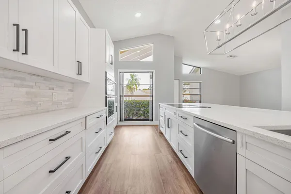 $4,600 | 21356 Summertrace Circle, Boca Raton, FL 33428