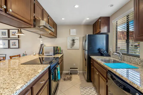 $304,000 | 40752 Sea Island Lane, Palm Desert, CA 92211