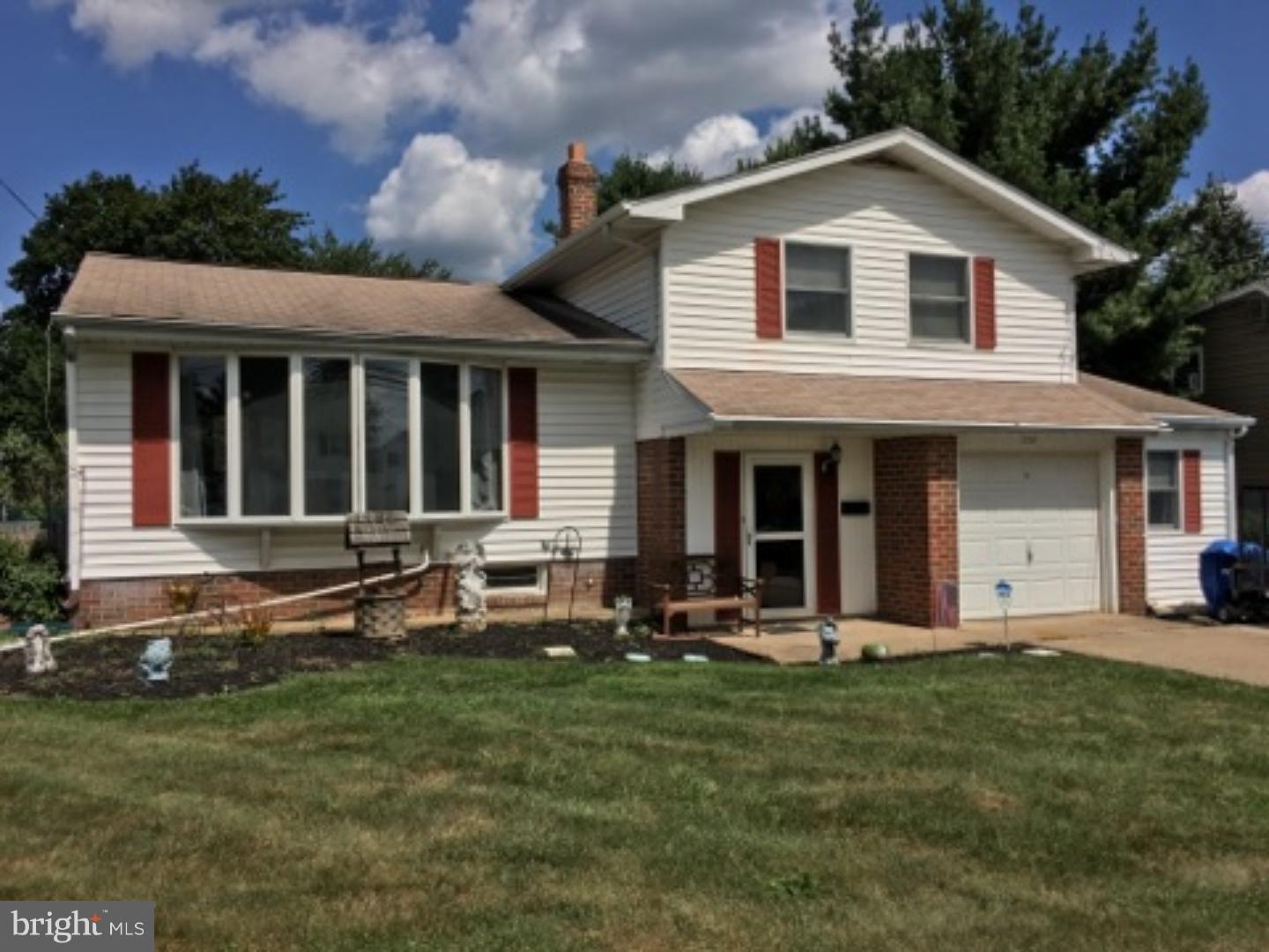 759 Ivyland Road Warminster, PA 18974 - Photo 2 of 16 Gallery Image 2