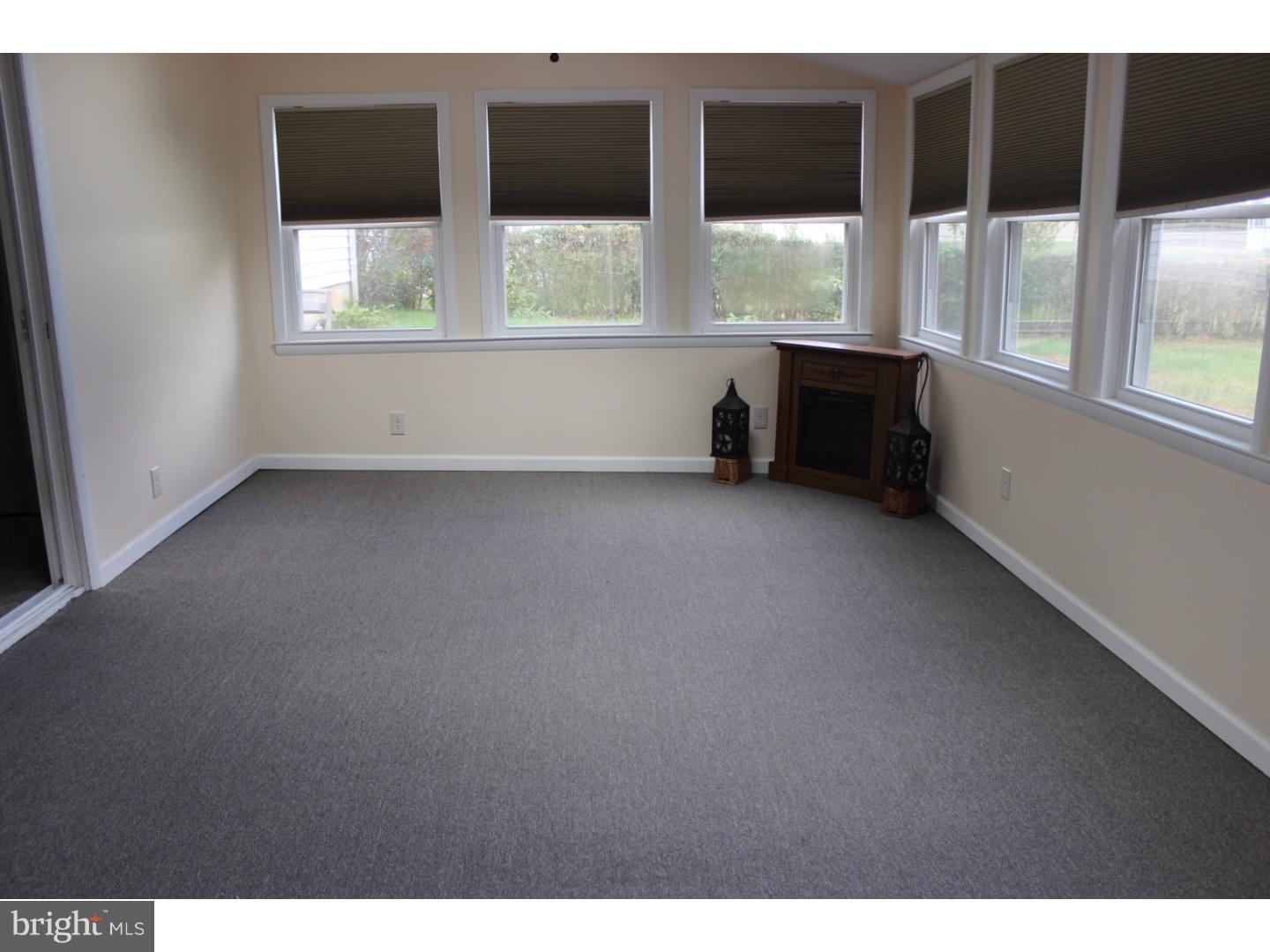 759 Ivyland Road Warminster, PA 18974 - Photo 15 of 16 Gallery Image 15