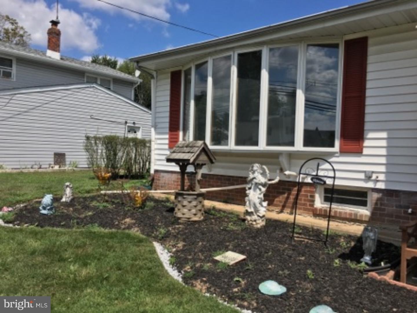 759 Ivyland Road Warminster, PA 18974 - Photo 3 of 16 Gallery Image 3