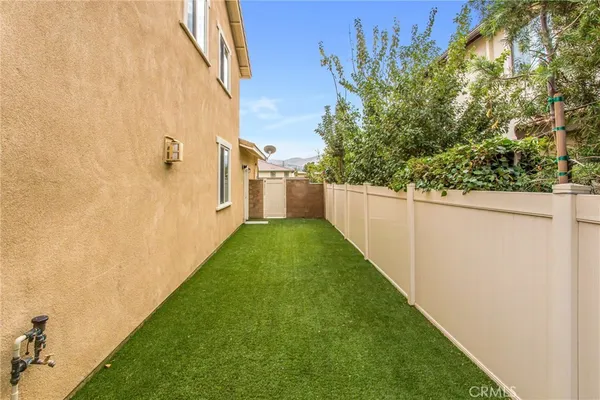 $1,100,000 | 26416 Orange Avenue, Loma Linda, CA 92373