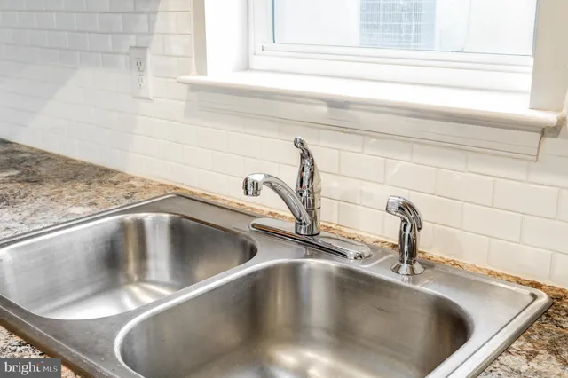 a close view of sink and tap