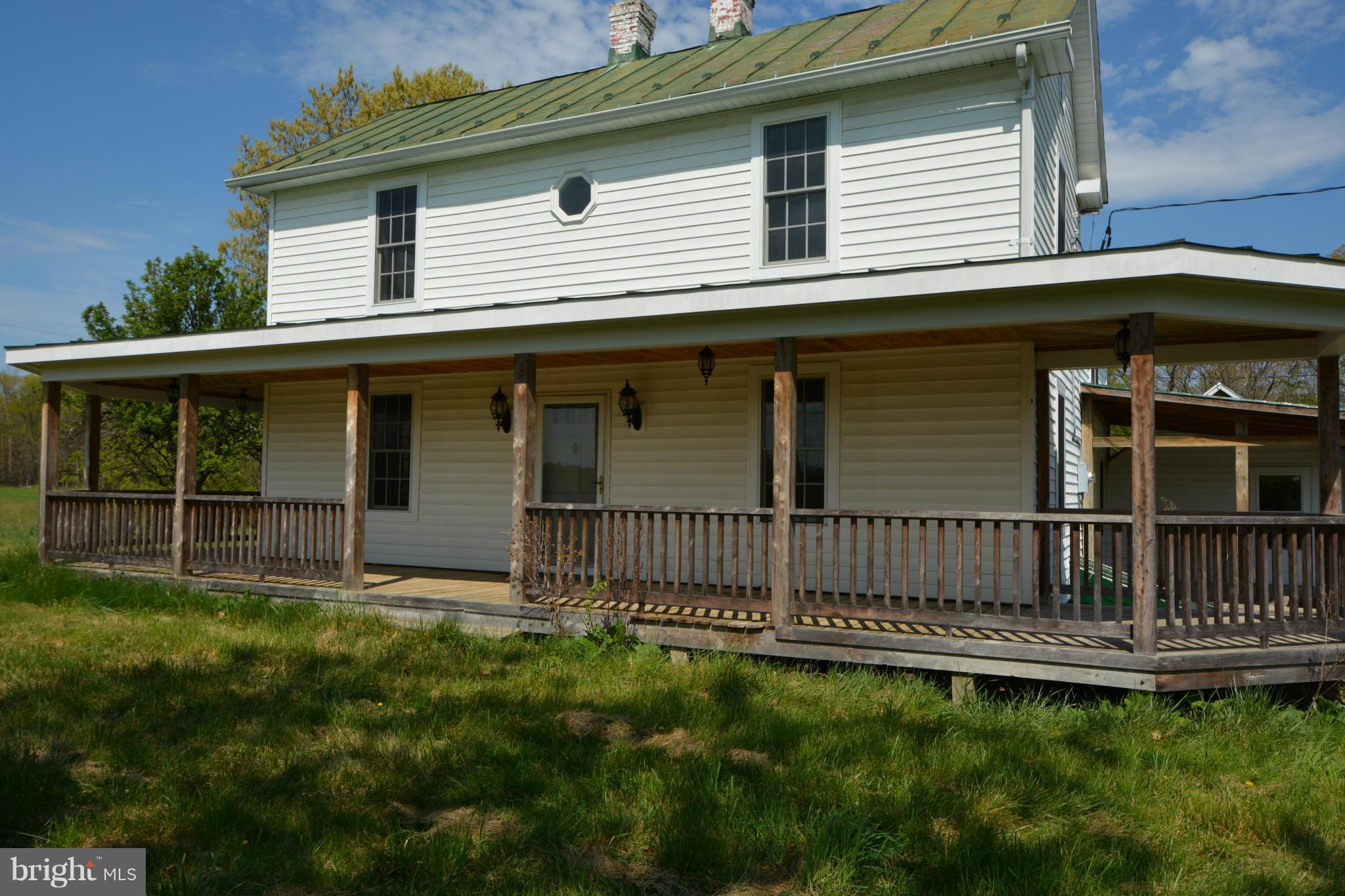 452 Buckhorn Road Middletown, VA 22645 - Photo 2 of 22 Exterior (Front)