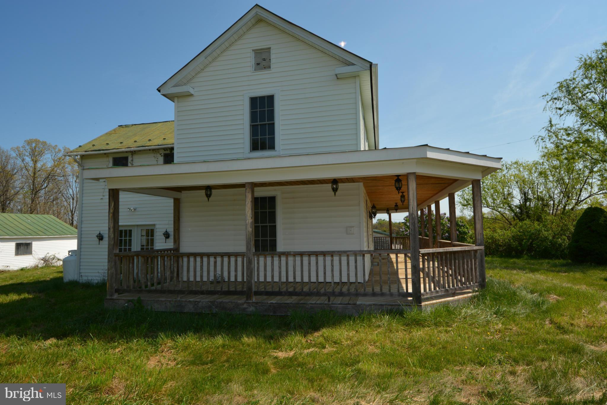 452 Buckhorn Road Middletown, VA 22645 - Photo 3 of 22 Exterior (General)