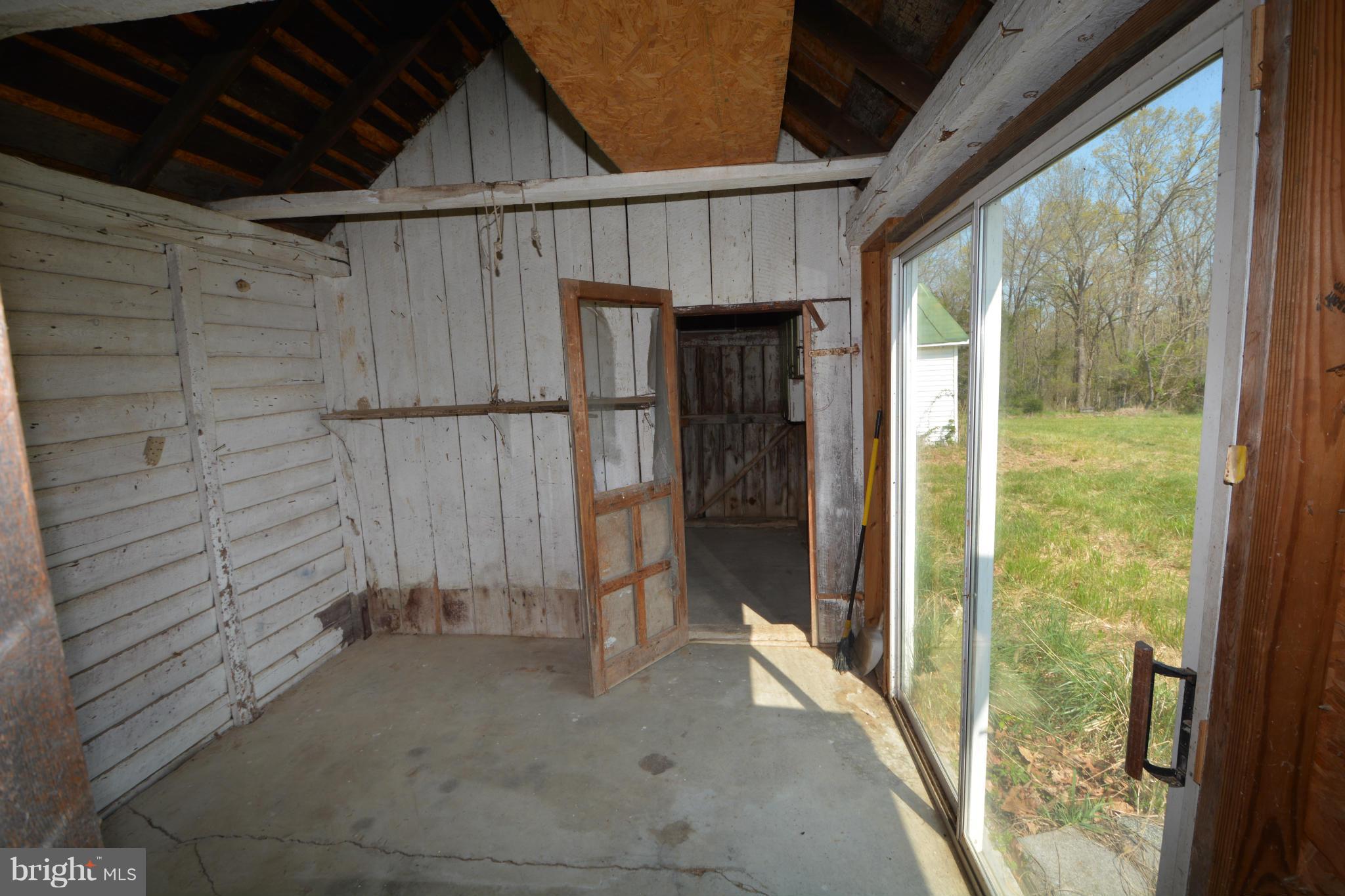 452 Buckhorn Road Middletown, VA 22645 - Photo 21 of 22 Interior (General)