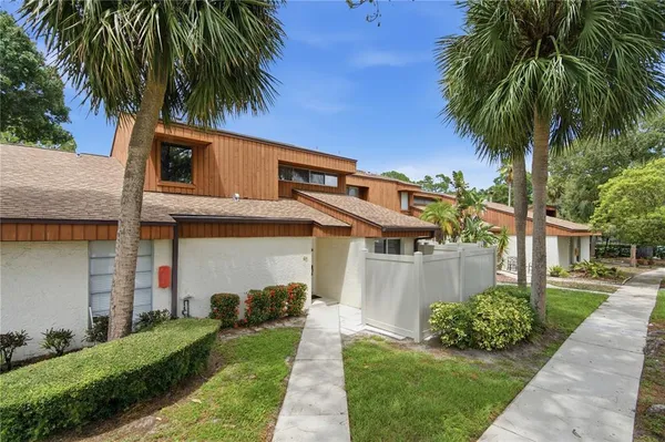 $259,000 | 2052 Sunset Point Road, Unit 45, Clearwater, FL 33765