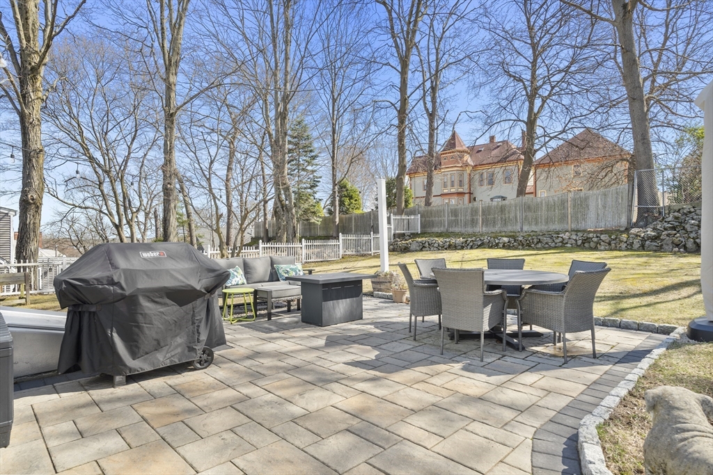 44 Converse Street Wakefield, MA 01880 - Photo 13 of 15