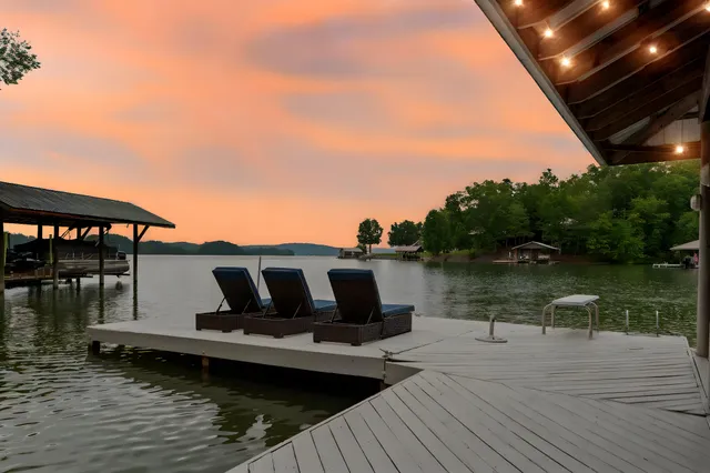 $1,179,000 | 1112 Groover Road, Spring City, TN 37381