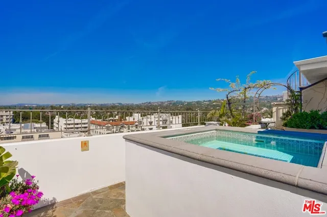 $6,850 | 435 North Oakhurst Drive, Unit 701, Beverly Hills, CA 90210