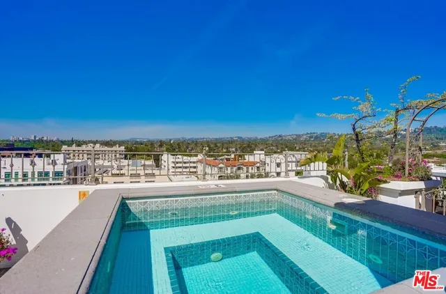 $6,850 | 435 North Oakhurst Drive, Unit 701, Beverly Hills, CA 90210