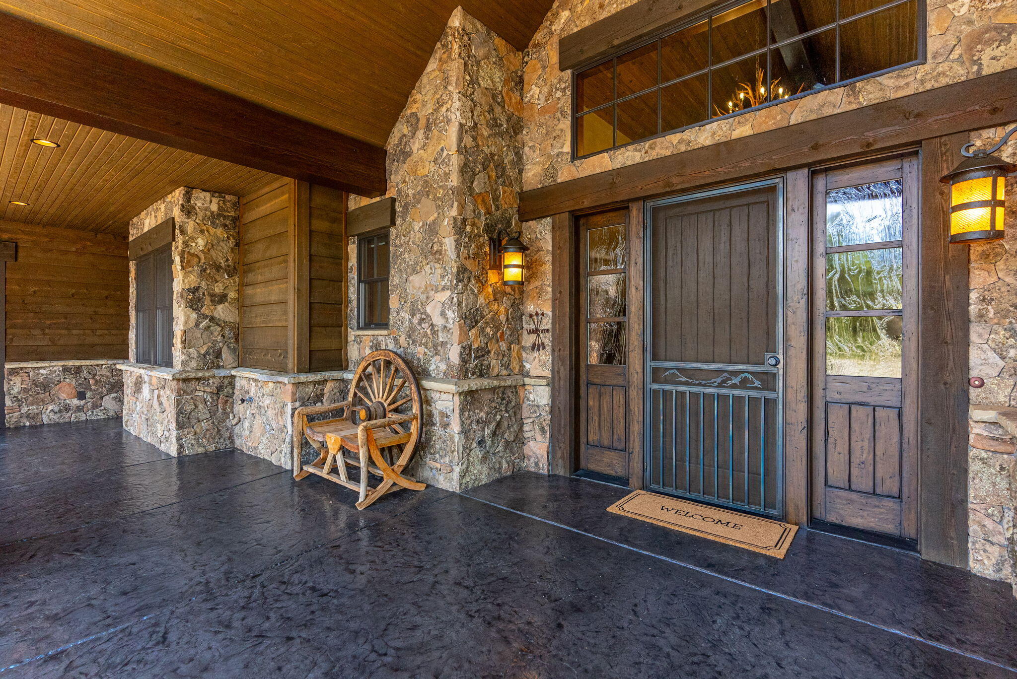 56545 Sunstone Loop, Unit 121 Bend, OR 97707 - Photo 3 of 148 70-web-or-mls-Riley Visuals-70