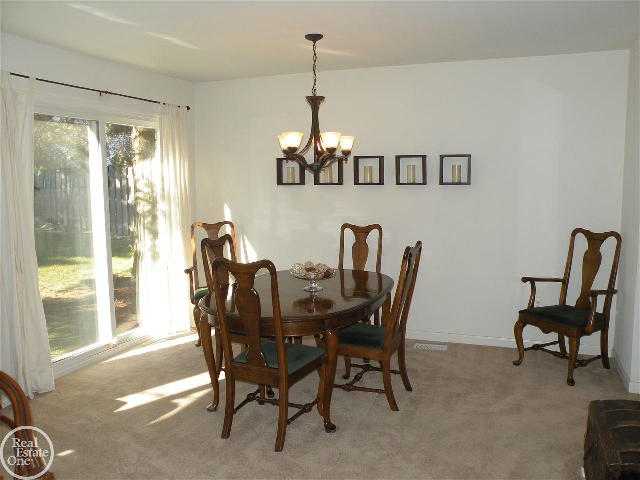74 Longford Drive Rochester Hills, MI 48309 - Photo 17 of 33