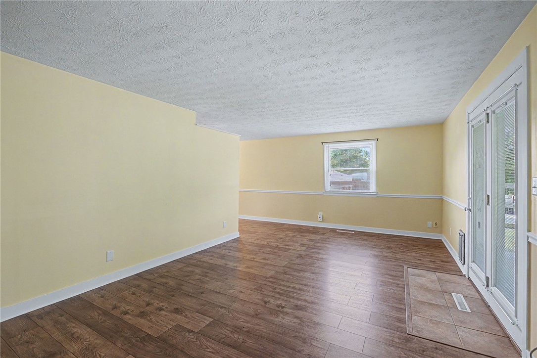 185 Broadripple Road Centerville, OH 45458 - Photo 11 of 43