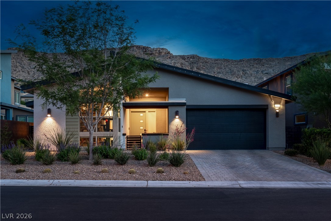 9719 Starlight Ridge Avenue Las Vegas, NV 89148 - Photo 2 of 25