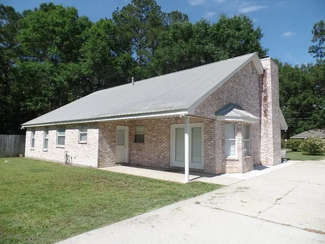 $1,900 | 70487 Ravine Street, Abita Springs, LA 70420