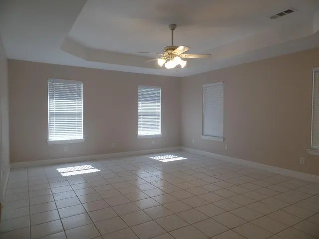 $1,900 | 70487 Ravine Street, Abita Springs, LA 70420