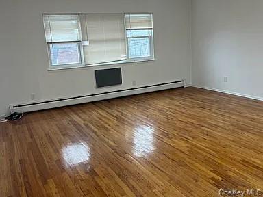 151-84 17th Road, Unit 2 Queens, NY 11357 - Photo 6 of 10