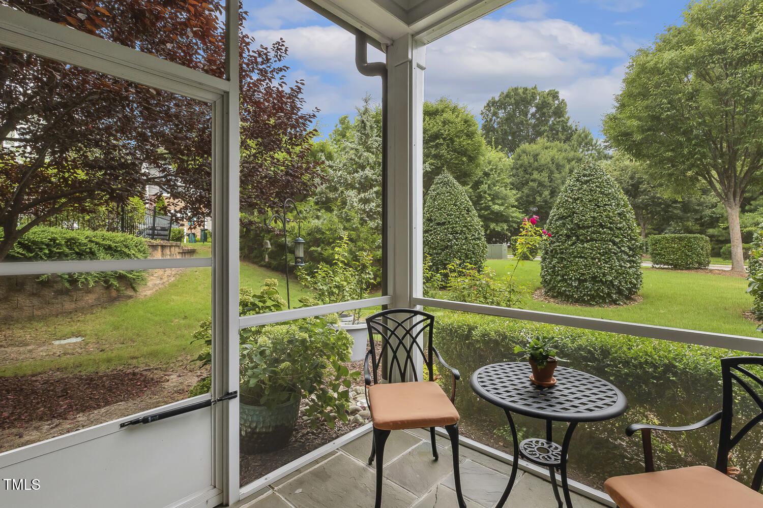 669 Fallon Grove Way Raleigh, NC 27608 - Photo 27 of 52