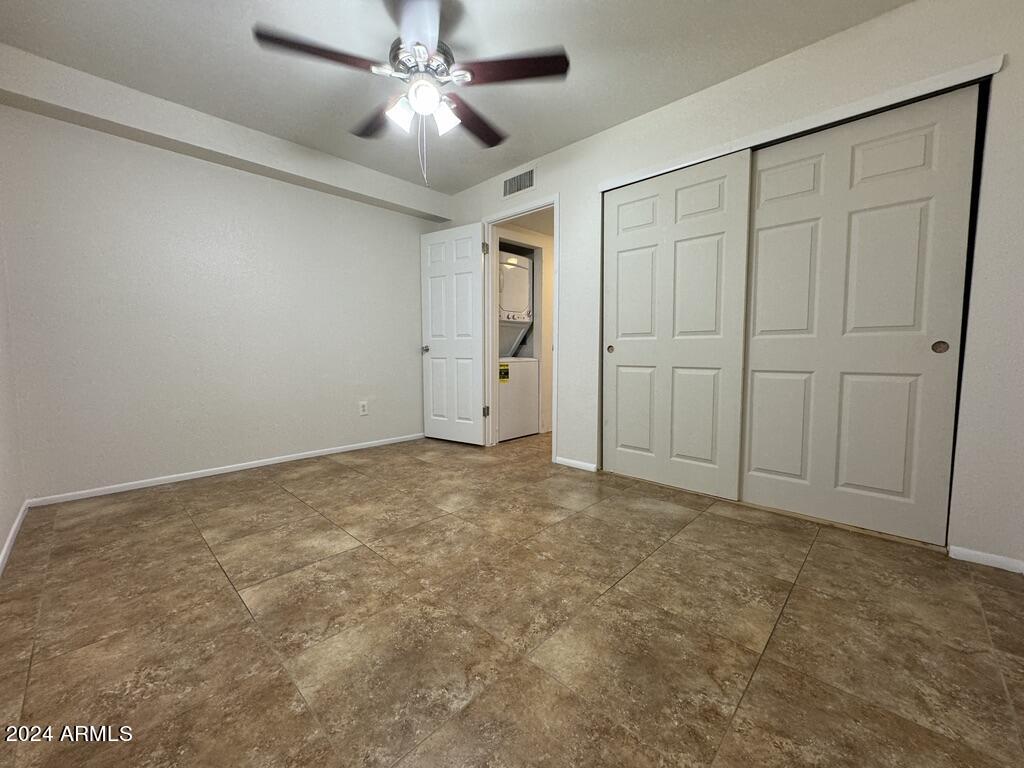 7550 North 12th Street, Unit 121 Phoenix, AZ 85020 - Photo 12 of 21 a view of an empty room