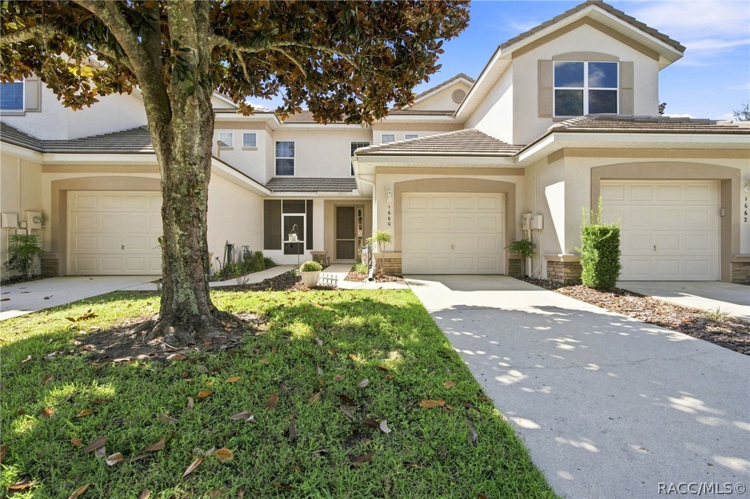 1660 West Spring Meadow Loop Lecanto, FL 34461 - Photo 2 of 59 Gallery Image 2