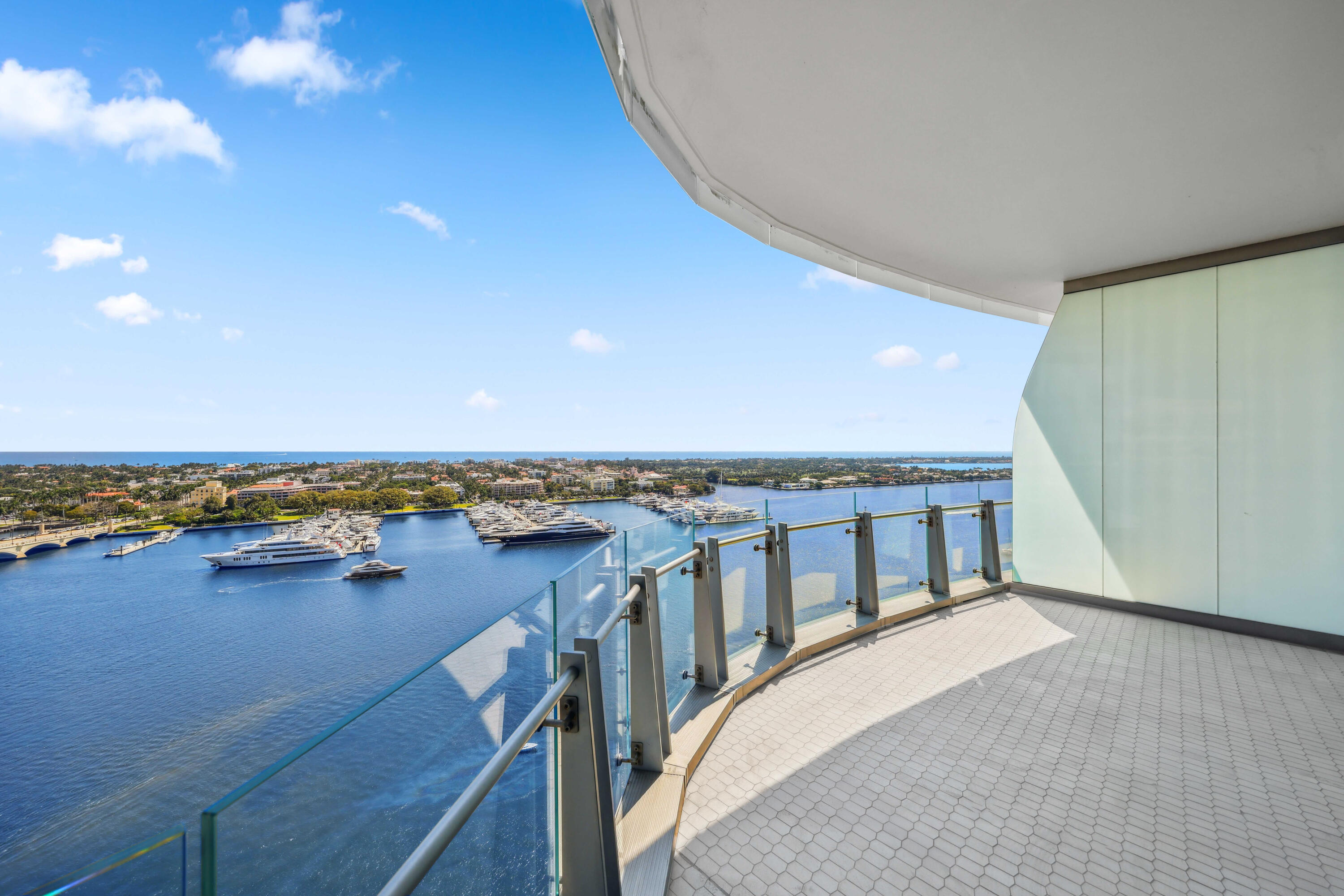 1100 South Flagler Drive, Unit 1801 West Palm Beach, FL 33401 - Photo 34 of 56 a view of a balcony