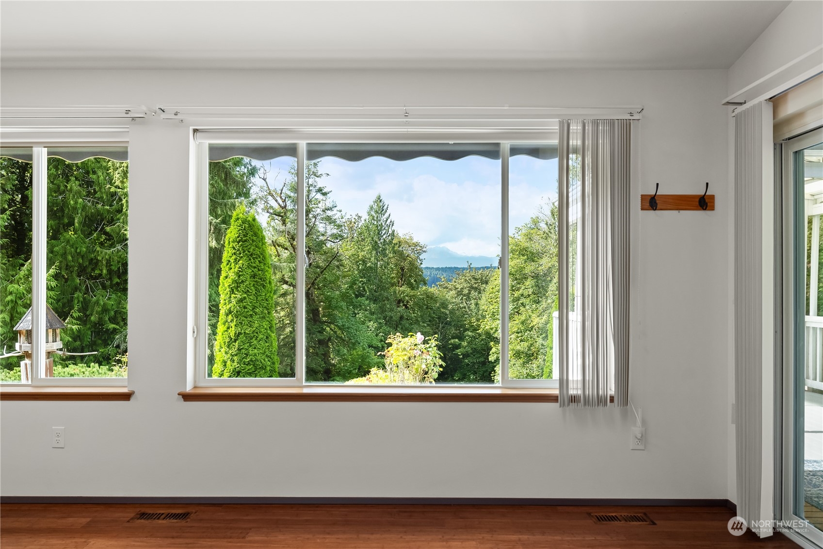 300 East Evergreen Road Belfair, WA 98528 - Photo 6 of 34 Gallery Image 6