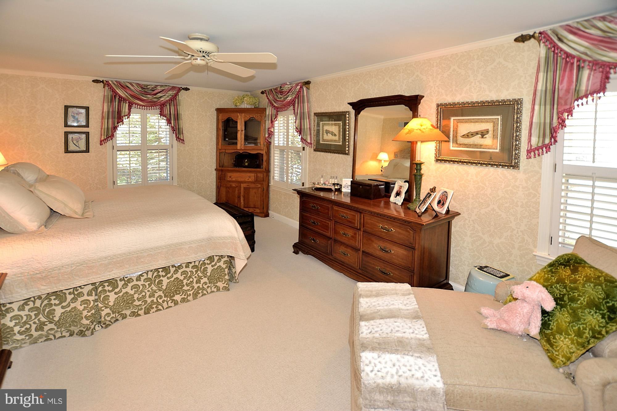 10221 Chapel Road Potomac, MD 20854 - Photo 12 of 30 Bedroom (Master)