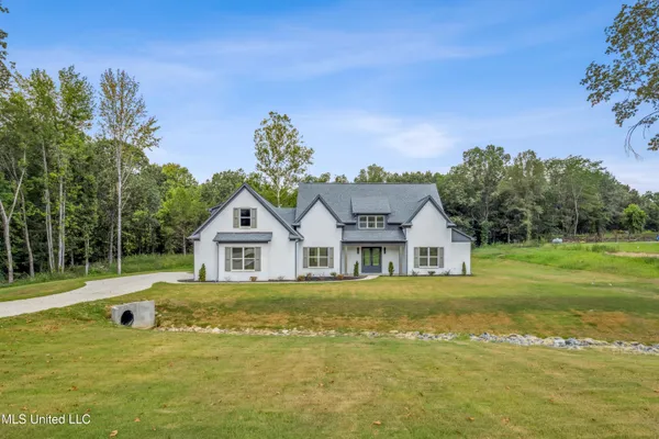 $694,900 | 10094 Sunset Crk Drive, Hernando, MS 38632