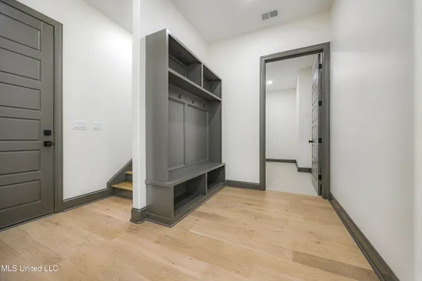 $694,900 | 10094 Sunset Crk Drive, Hernando, MS 38632