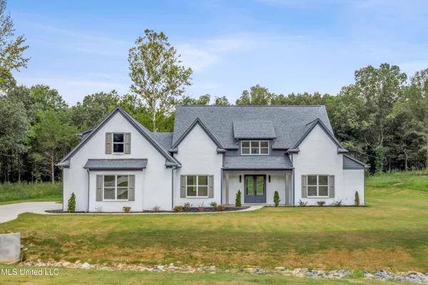 $694,900 | 10094 Sunset Crk Drive, Hernando, MS 38632