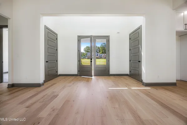 $694,900 | 10094 Sunset Crk Drive, Hernando, MS 38632