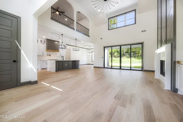 $694,900 | 10094 Sunset Crk Drive, Hernando, MS 38632