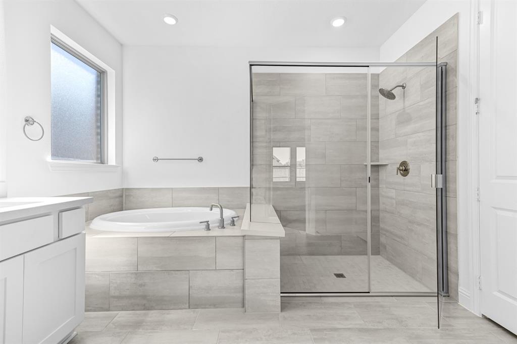 327 Trillium Street Oak Point, TX 75068 - Photo 16 of 37 327 Trillium Street ~ Ready Now!