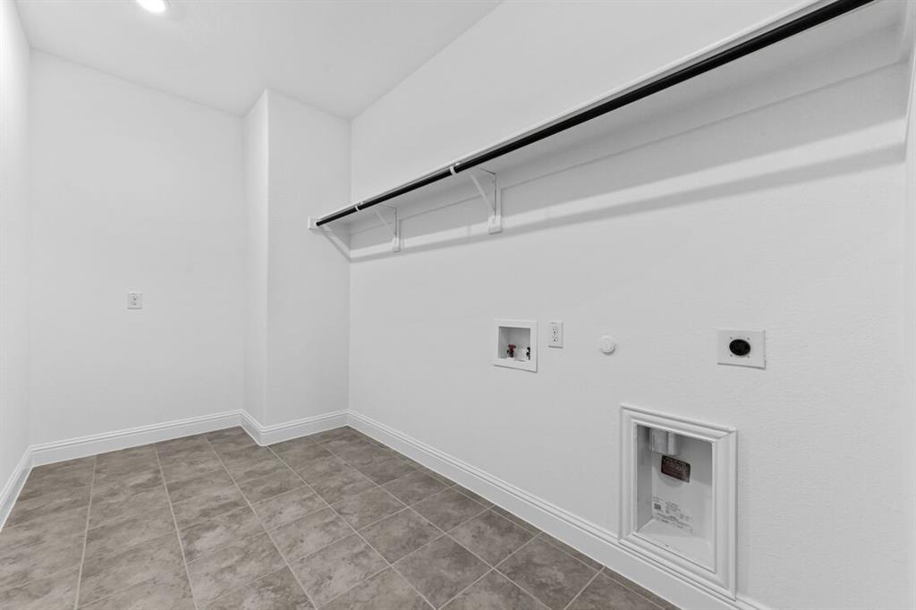 327 Trillium Street Oak Point, TX 75068 - Photo 19 of 37 327 Trillium Street ~ Ready Now!